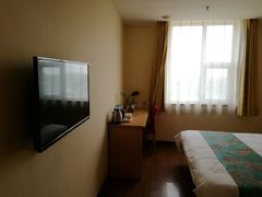 三人间-如家酒店(北京北七家温都水城亚运村汽车市场店)