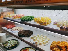 -爱客得牛排海鲜烤肉·火锅自助(春熙路黑金好店)