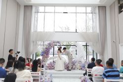-花嫁丽舍婚礼殿堂(世博江景店)