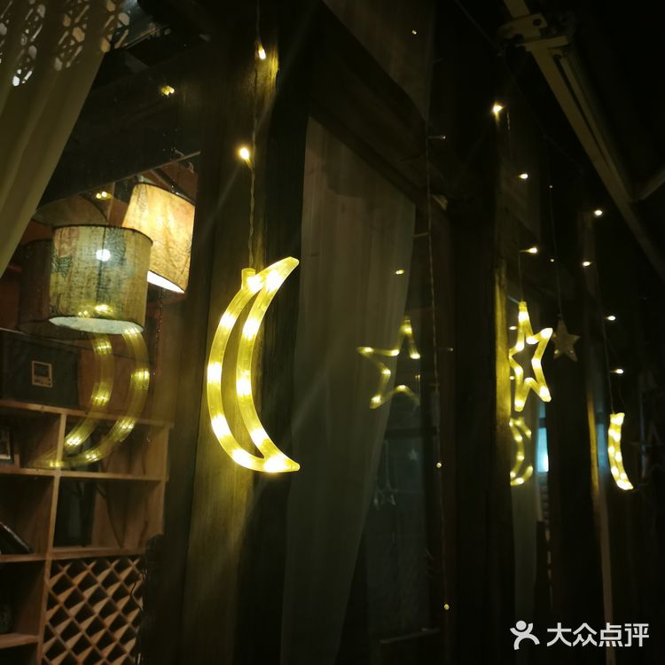 「月河历史街区」和苏州的平江路，无锡的南长街