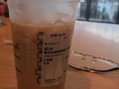 -星巴克(广州南站A18检票口楼上)