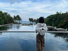 -亚龙湾喜来登·美景台大堂吧