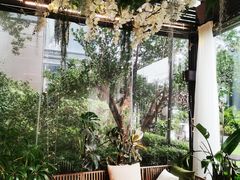 -九月里.自由花园餐厅