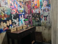 -明日世界密室轰趴·剧本桌游·箭馆团建(国贸店)