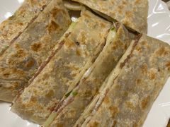 -溢心园香河肉饼总店