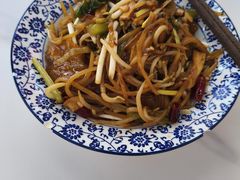 -青年路烩面馆(绿地世纪城店)