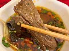 -山城年华老火锅(玉林店)