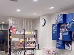 -伟伟宠物医院·CT影像中心·瑞派犬猫综合性门诊(汉口总院)