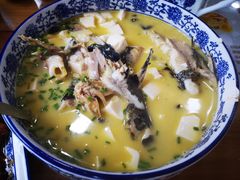 昂子鱼豆腐汤-洞天食府(北大街店)