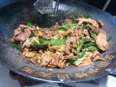 -费大厨辣椒炒肉(黄兴中心广场店)