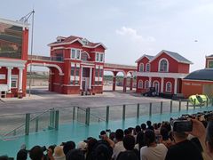 -泰达航母主题公园