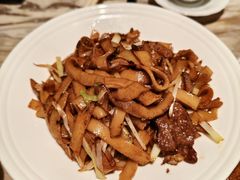 -广州花园酒店荔湾亭·地道点心·粤式饮茶