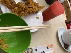 -雄兴泰咖啡室