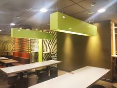-麦当劳(新华路步步高店)