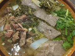 -花溪牛肉粉(八鸽岩店)
