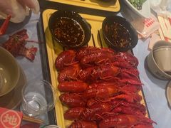 -肥肥虾庄·金牌油焖大虾(杨园滨江时代walk店)
