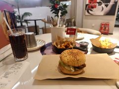 -必胜客(大悦城店)