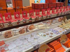 -沪上阿姨·臻选茶饮(上海环球港店)