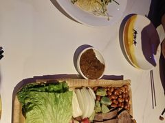 -小河公主秘制烤羊腿(小绿谷店)