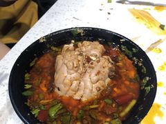 -钢管厂歆瑞源油卤串串香(春熙路太古里店)