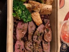 招牌牛肉poke饭-POKEE VIA&Brunch·维娅(重庆来福士店)