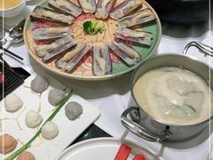 -红鼎豆捞·非遗鲍皇汤火锅(宝丰路店)