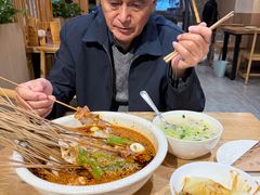 -嘉州叶婆婆钵钵鸡(建设路店)