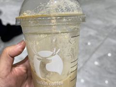 -瑞幸咖啡(凯德埃德蒙顿路店)