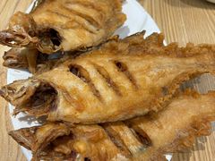 炸偏口鱼-方城小吃店