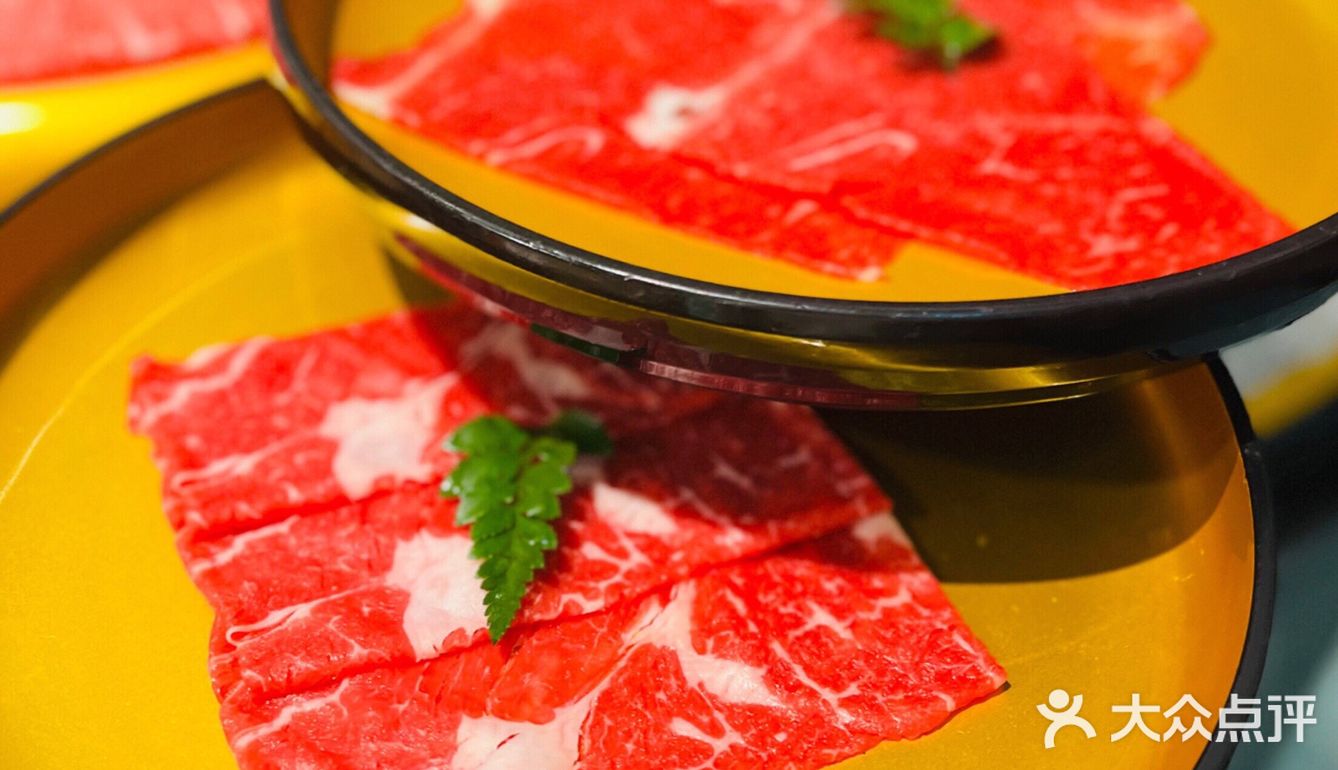炫了两盘榴莲肉就能回本的自助餐，你还在犹豫什么？！