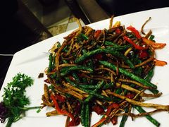 闫府私房菜(恒隆广场店)-闫府私房菜·百年鲁菜(恒隆店)