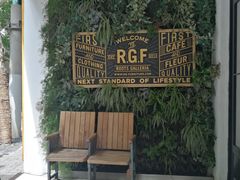 -RGF(巨鹿路店)
