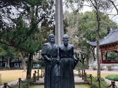-汇龙潭