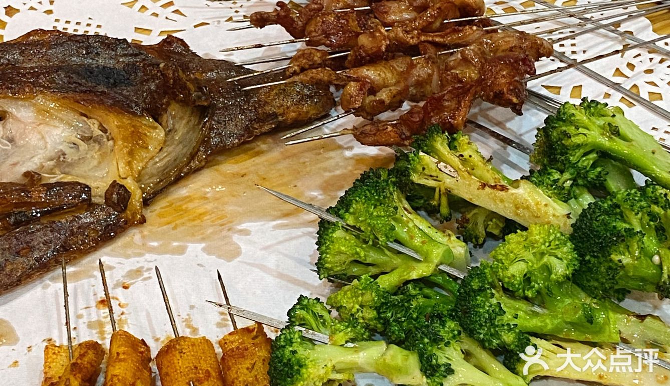 青岛｜烤鲽鱼头别太香了[吐]⁉️