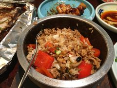 当红小炒肉石锅饭-新白鹿餐厅(爱琴海购物中心店)