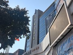 -广州壹马服装广场