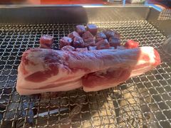 -肉甲韩国木炭烤肉(新壹街1店)