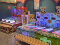-卡通尼乐园(武汉凯德1818店)