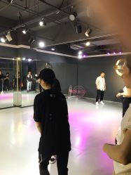 -CICI街舞专业培训