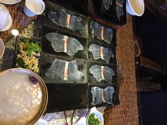 慢丽江庭院休闲餐厅(付家庄店)-慢丽江·云南野生菌土鸡锅(付家庄店)