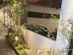 -沅江水·湖南家宴(南村万博长隆商圈店)