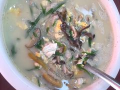 -雄仔农家菜馆·特色葱油鸡(六祖店)