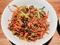 胡萝卜丝炒腊肠-田小狗的饭店(碧桂园店)