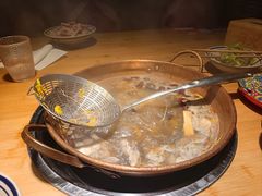 -洱火云南酸菜牛肉火锅(石景山当代商城店)