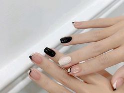 -悦指间美甲美睫