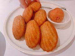 草莓黄油马德琳-壳里西餐厅Coquille Seafood Bistro(蒙自路店)