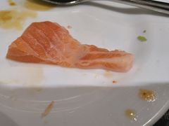 -金马门国际美食百汇(珞喻路店)
