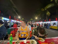 -海大南门夜市(海富街店)