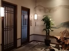 -鼎族怡华·指压·经络·疗愈SPA(紫荆店)