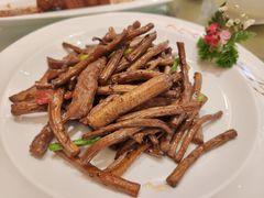 -万龙洲海鲜(大兴绿地缤纷城店)